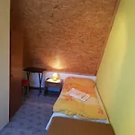 Holiday home Apart-bungalovy Gitka